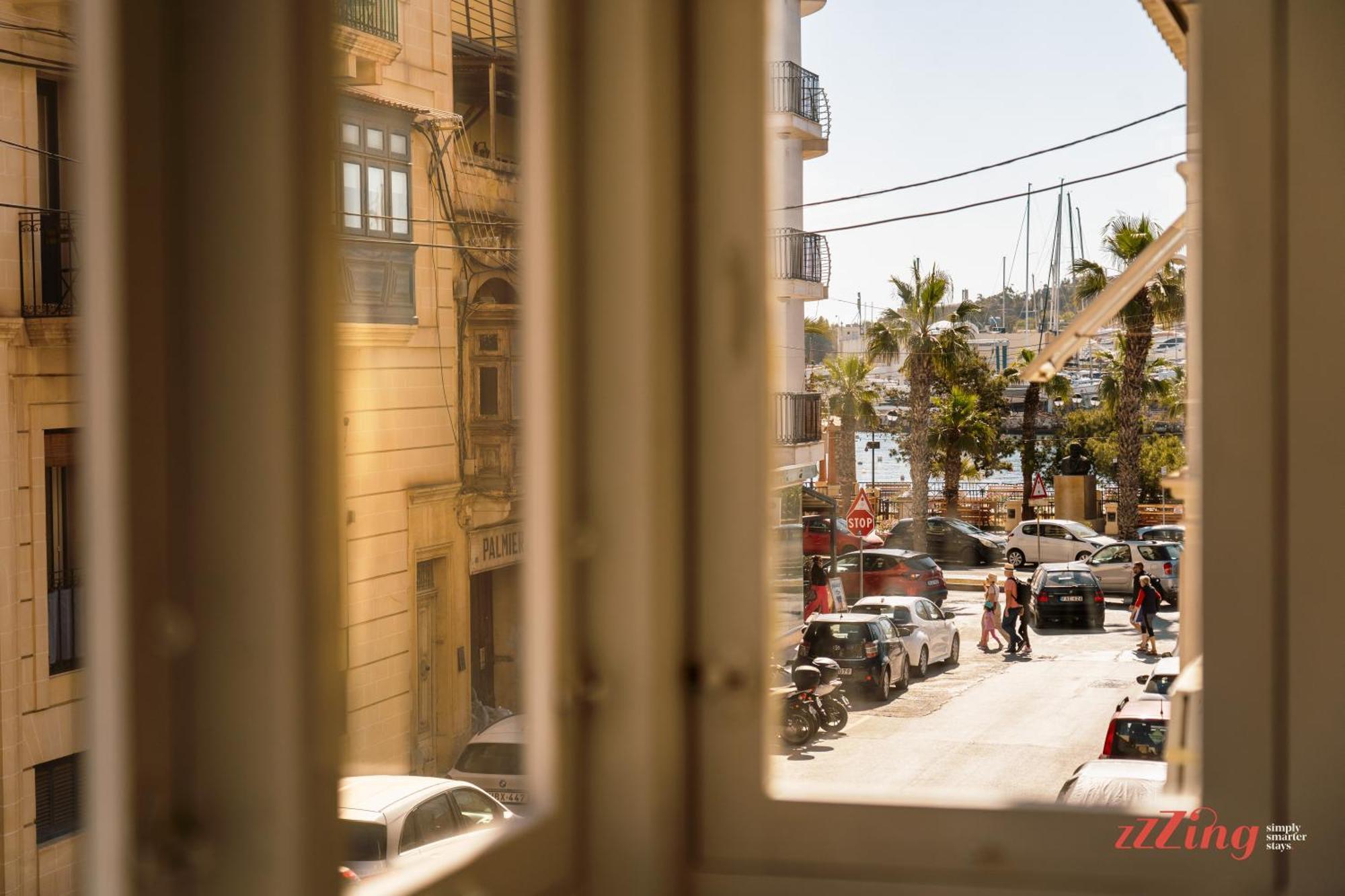 Stuart Rooms By Zzzing Gzira Ngoại thất bức ảnh